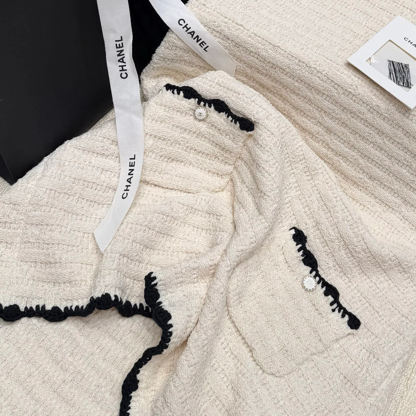 Платья Женские Chanel 11698942