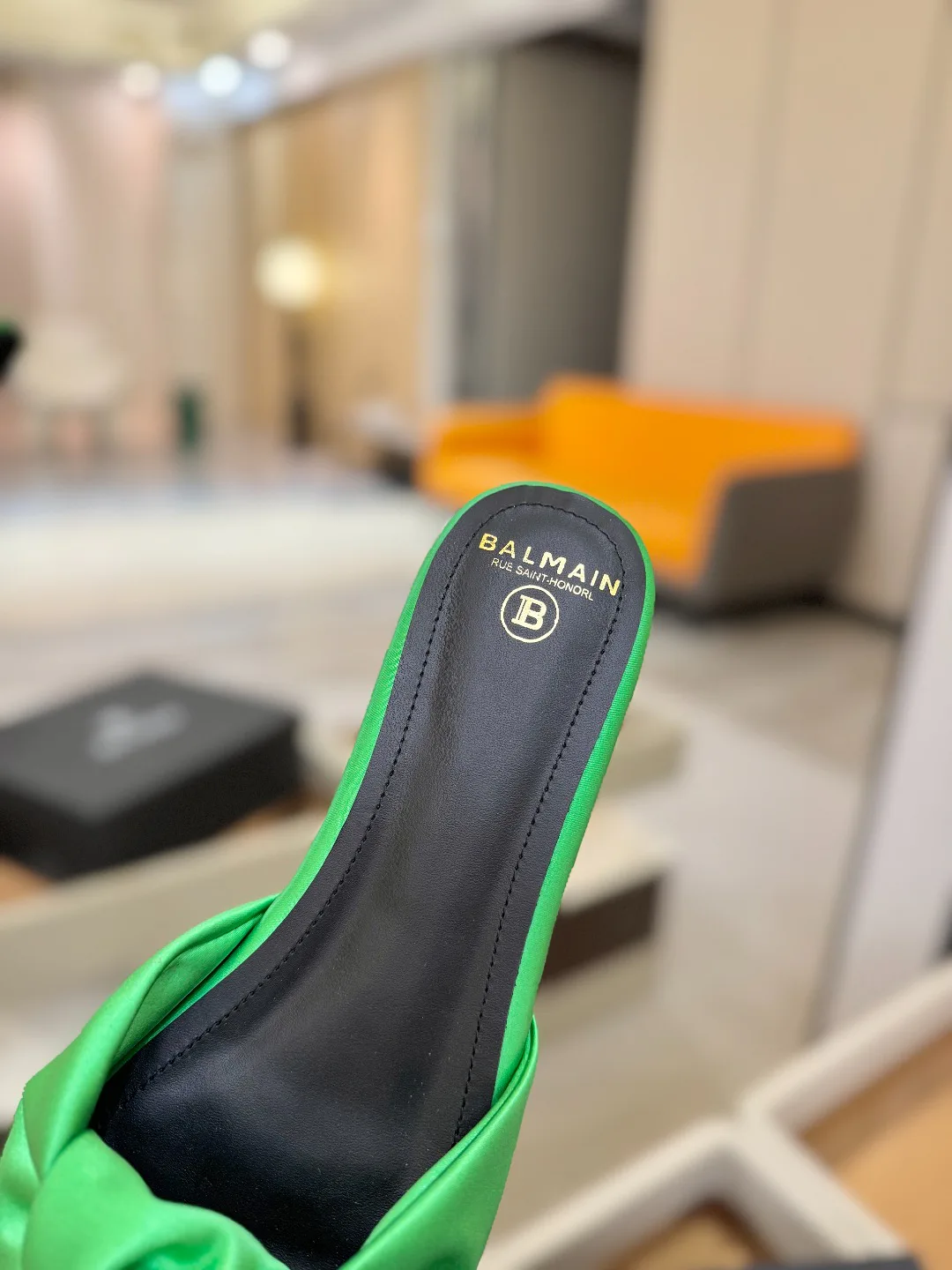 Шлепанцы Женские Balmain 841006