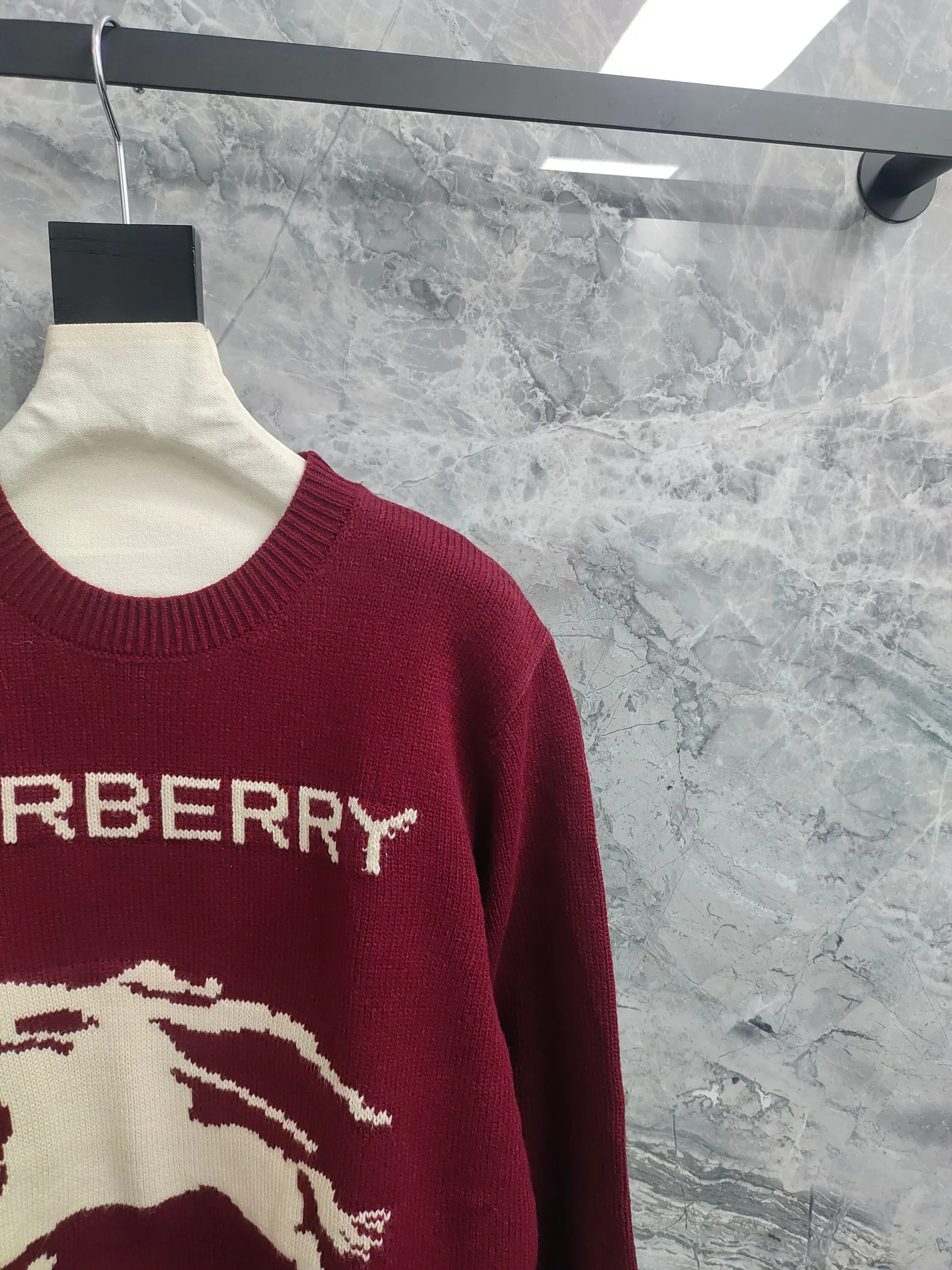 Футболки Женские Burberry 931384