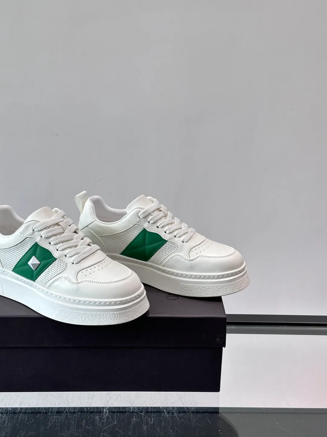 Кроссовки Мужские Valentino 13330547