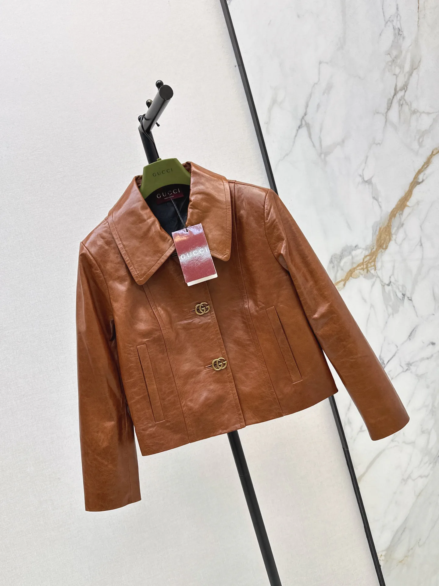 Кожаные Куртки И Дублёнки Женские Gucci 17651725