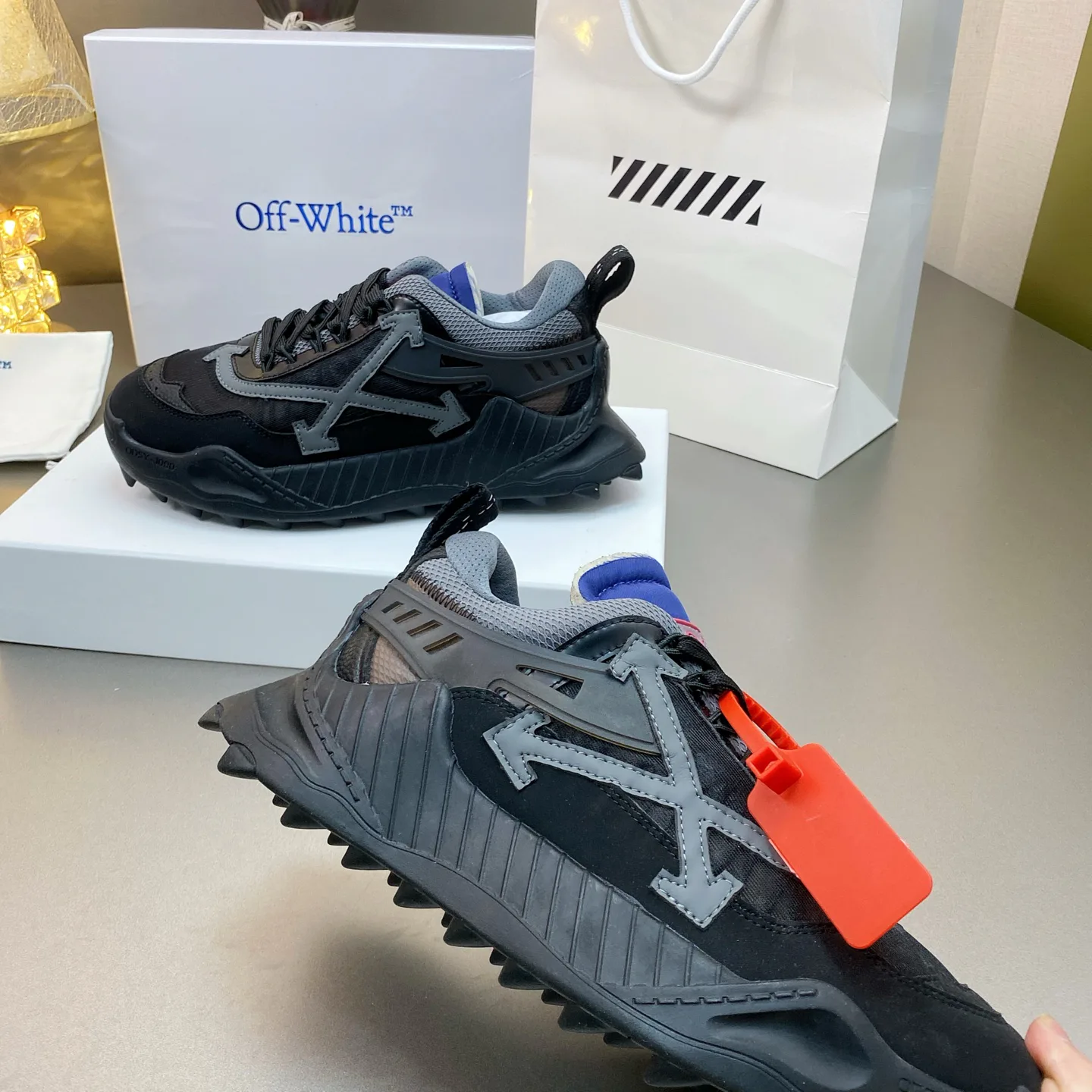 Кроссовки Женские Off-White 17530531