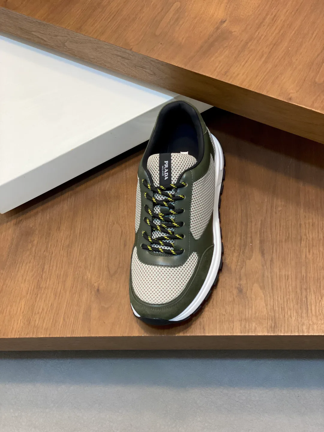 Кроссовки Мужские Prada 13436023