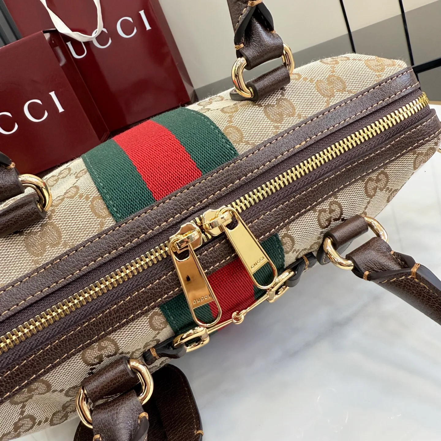 Классические Сумки Женские Gucci 13671940
