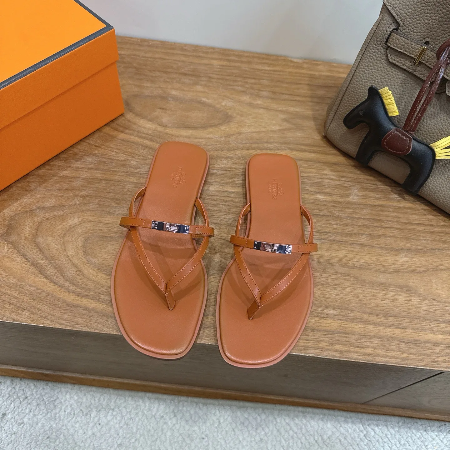 Шлепанцы Женские Hermes 9576054