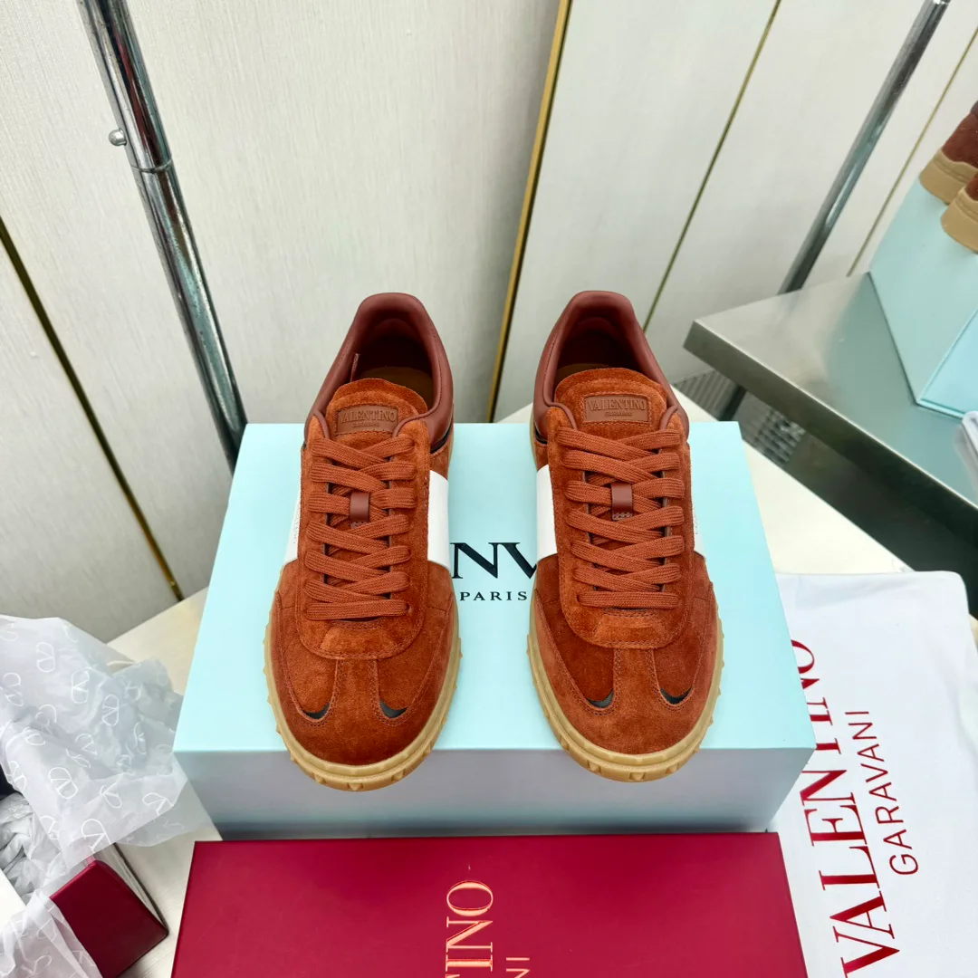 Кроссовки Женские Valentino 17955037