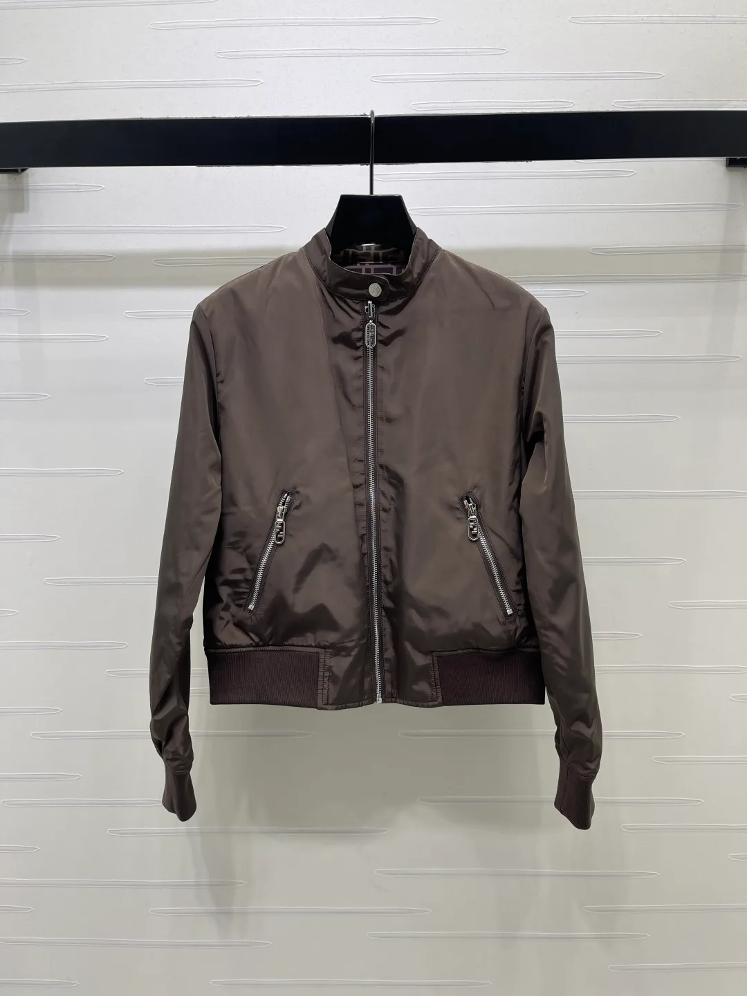 Куртки И Пуховики Женские Fendi 18333033