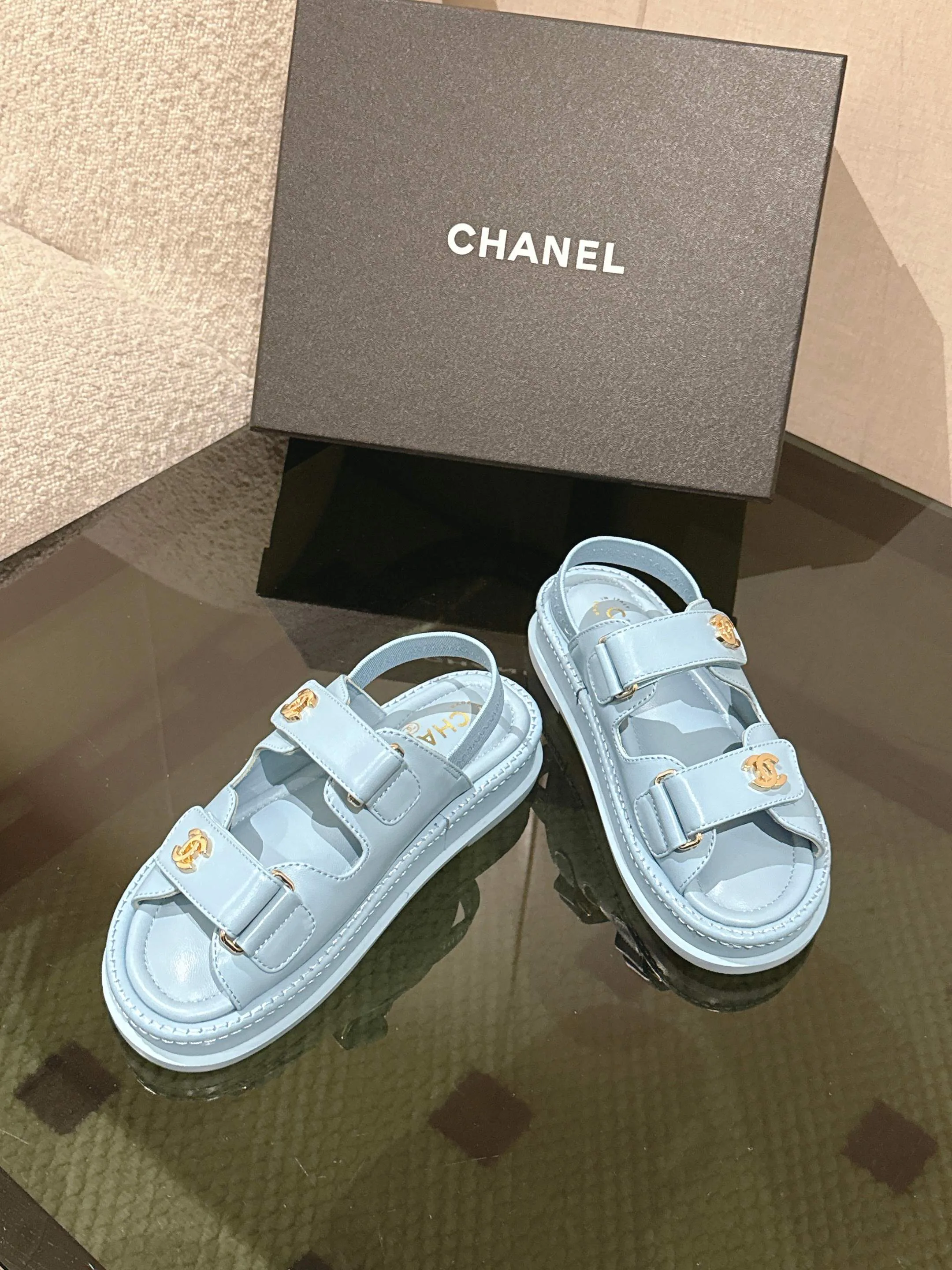 Сандалии Женские Chanel 13571421