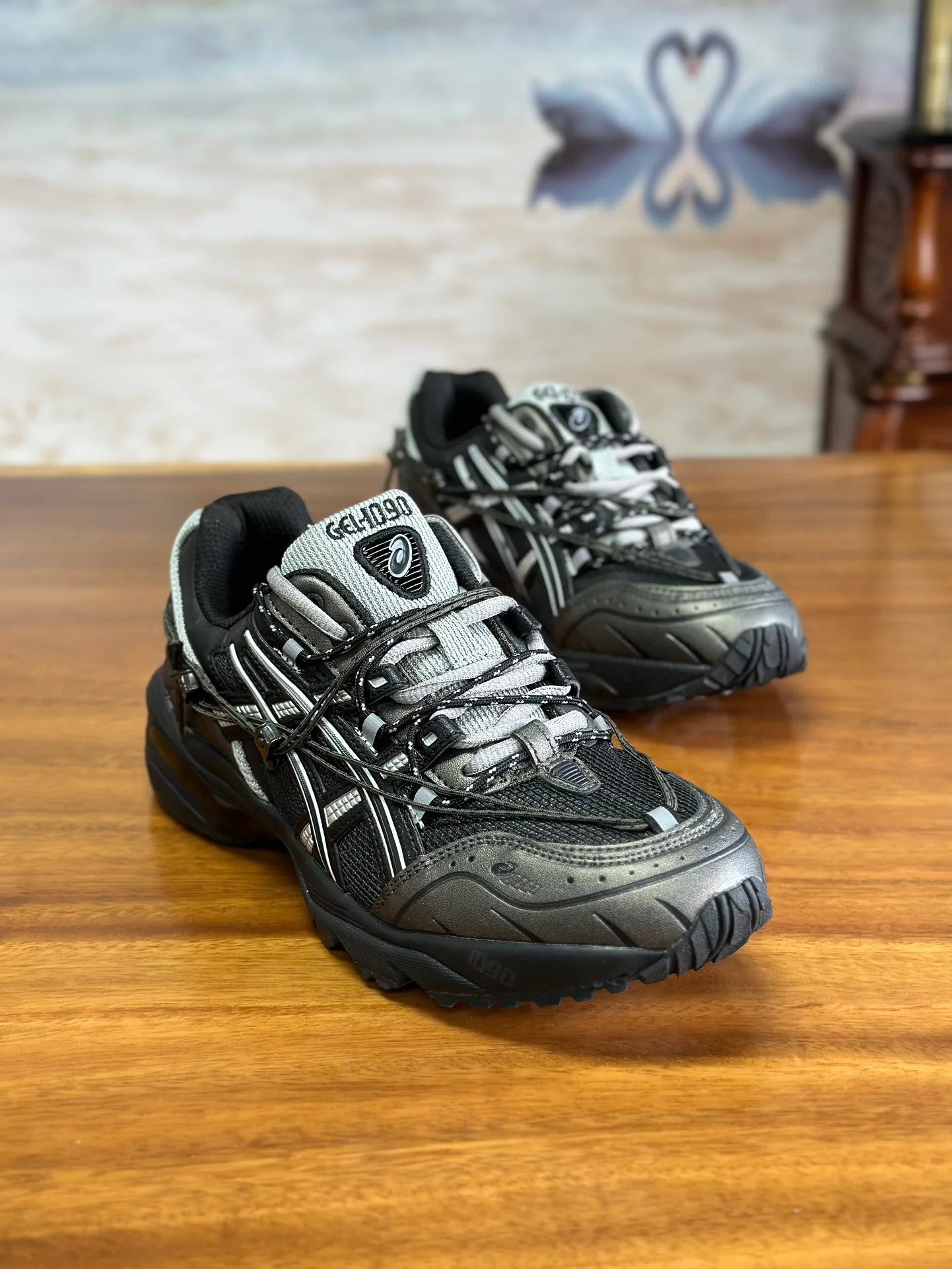 Кроссовки Женские Asics 17962309