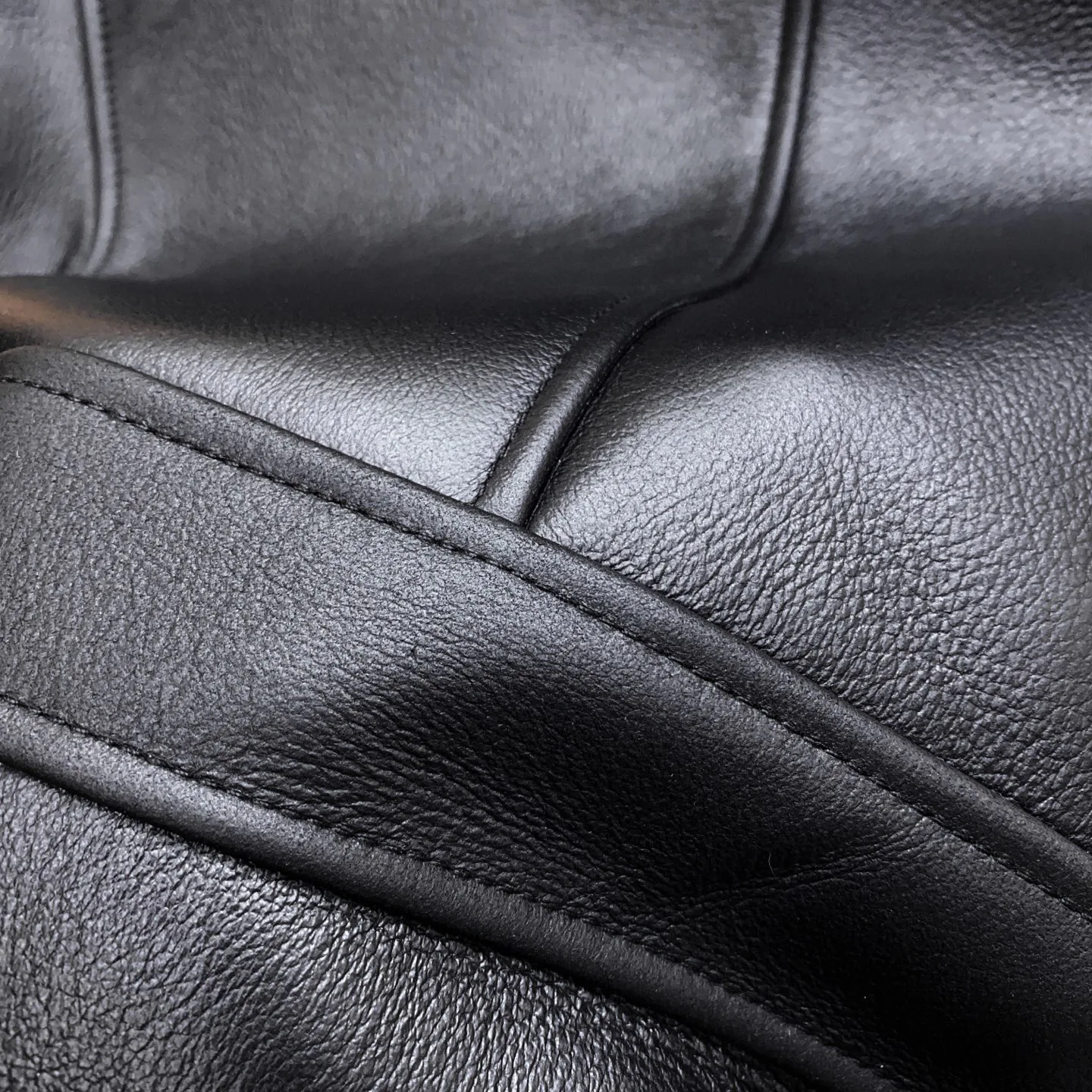 Кожаные Куртки И Дублёнки Мужские Prada 245418