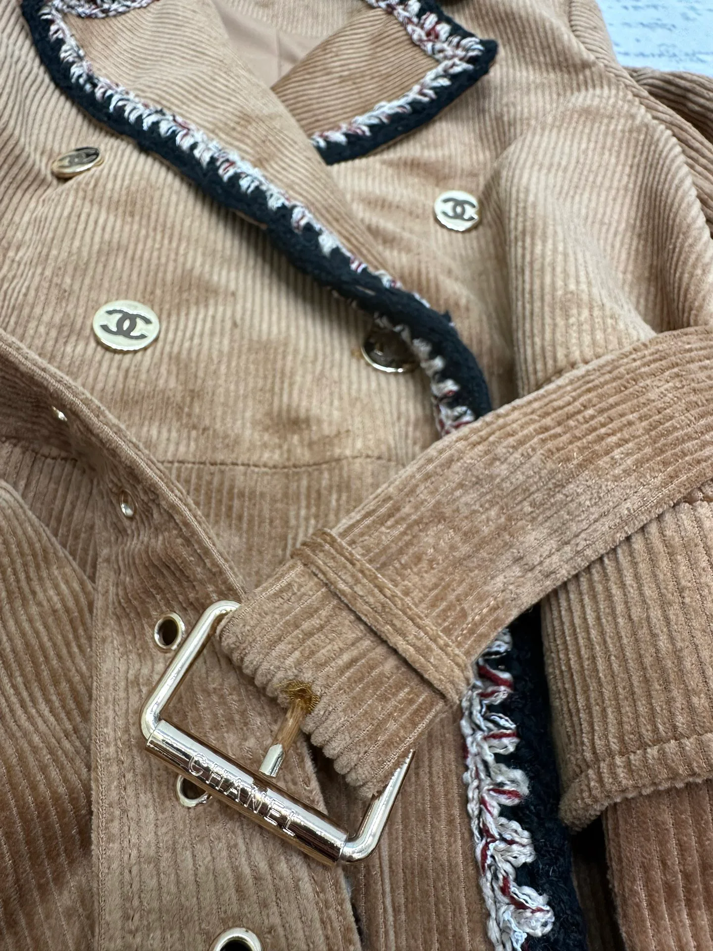 Тренчи Женские Chanel 18305748