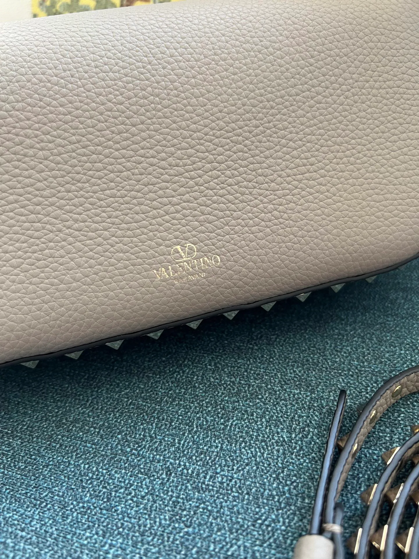 Сумки На Ремне Женские Valentino 8728873