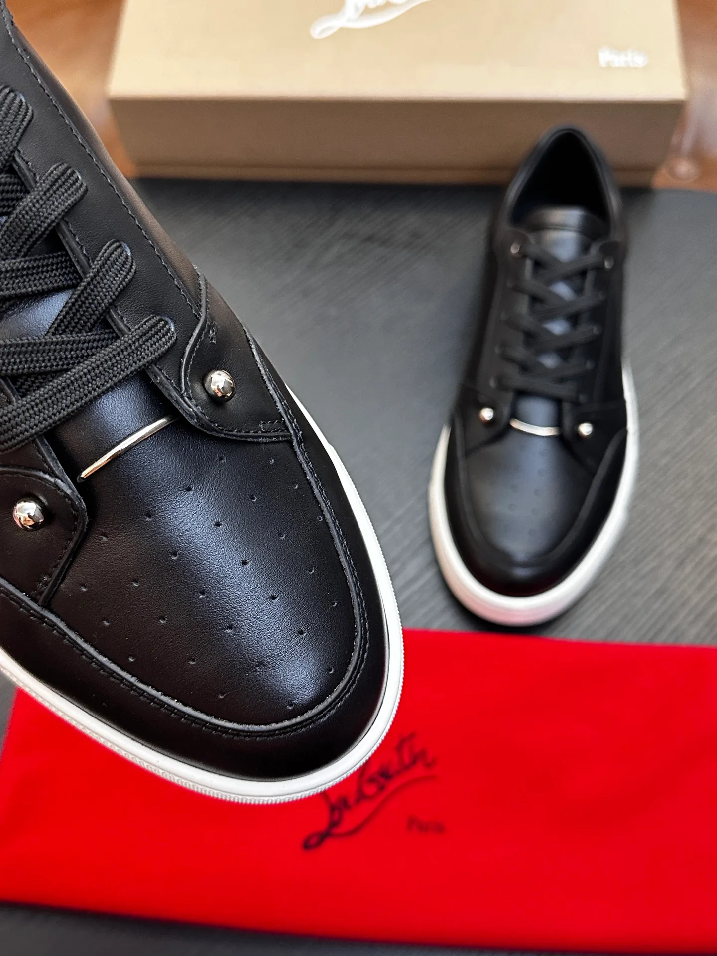 Кеды Мужские Christian Louboutin 11858339