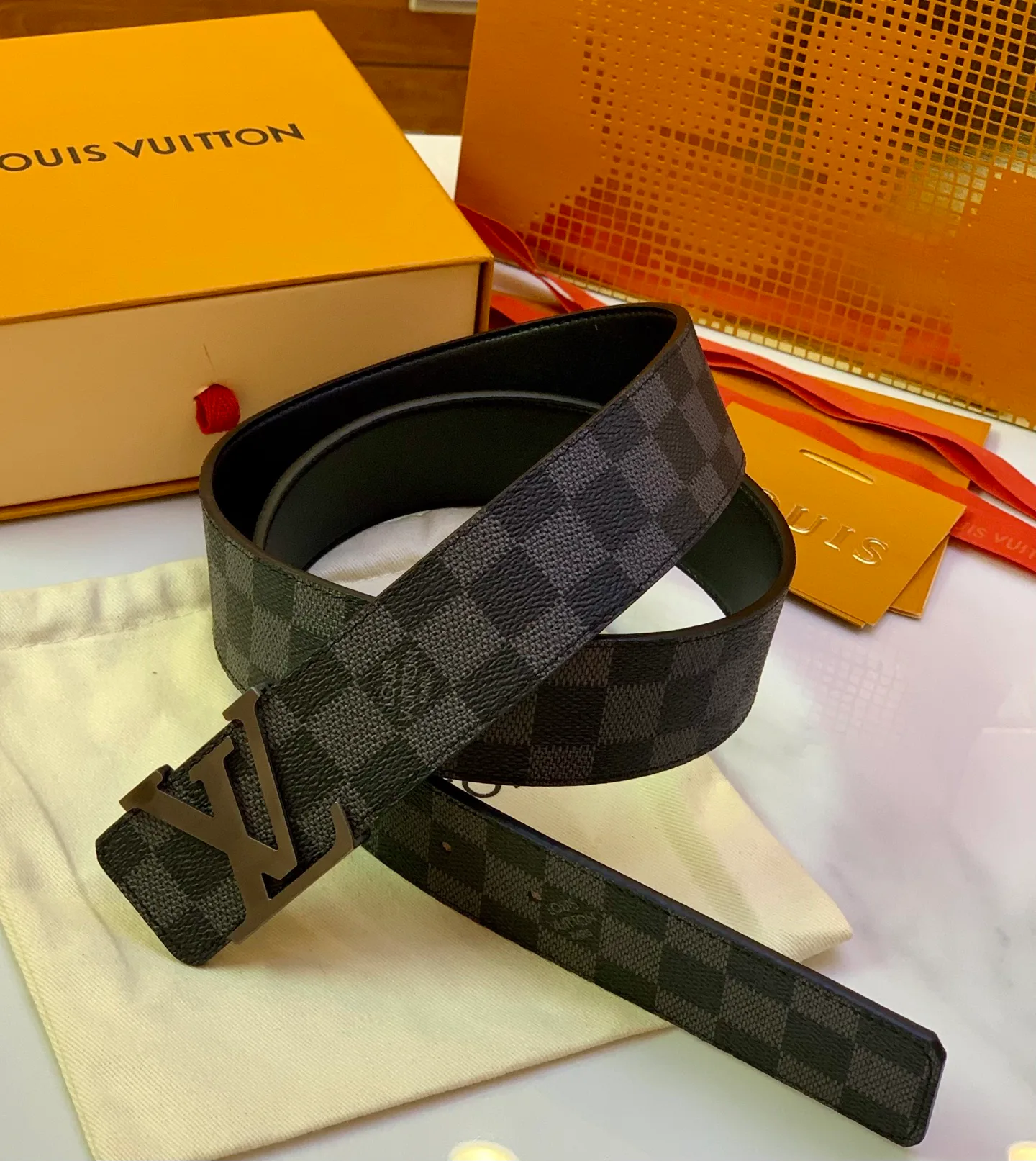 Ремни Louis Vuitton 17682153