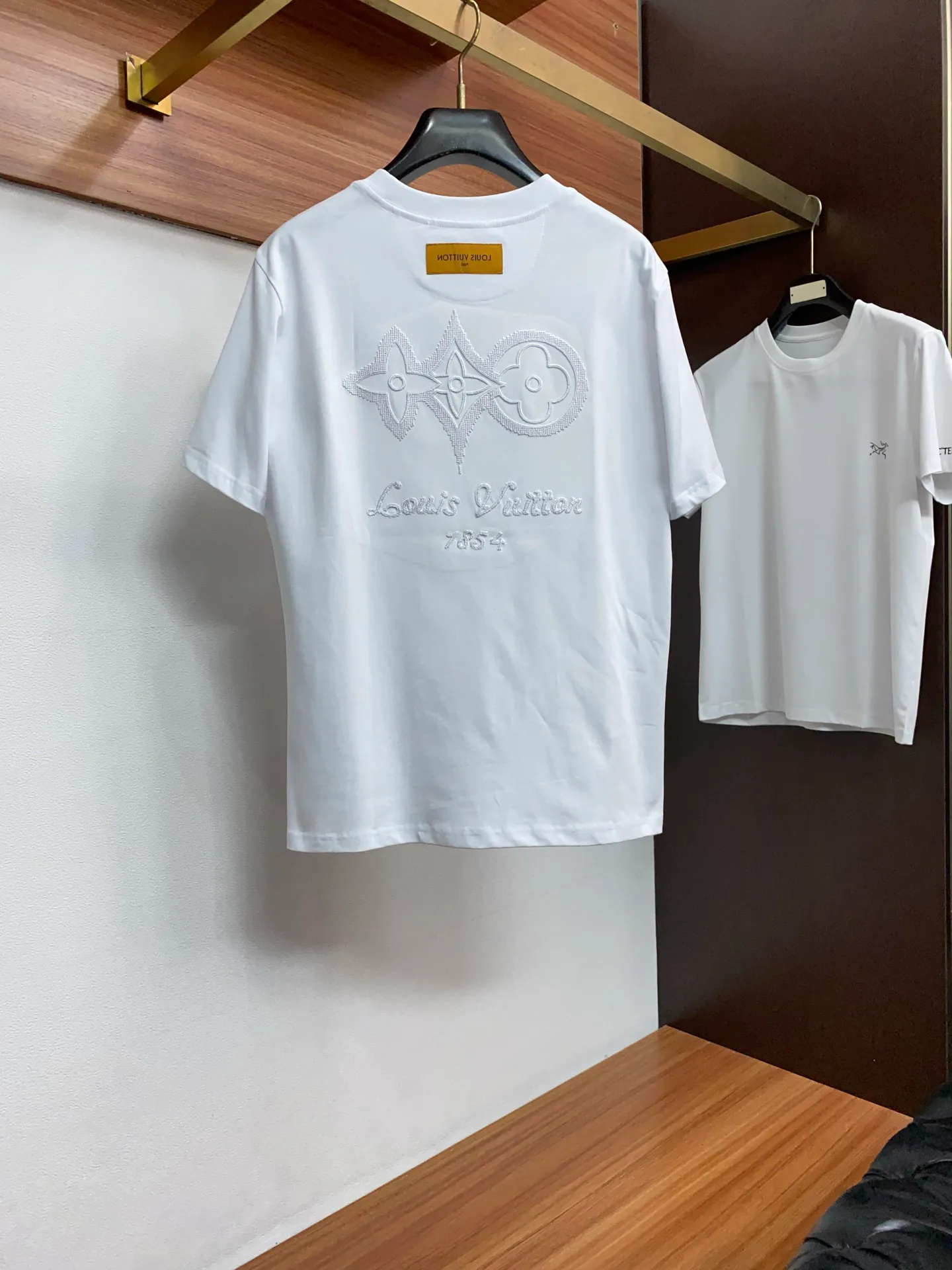 Футболки Мужские Louis Vuitton 12816462