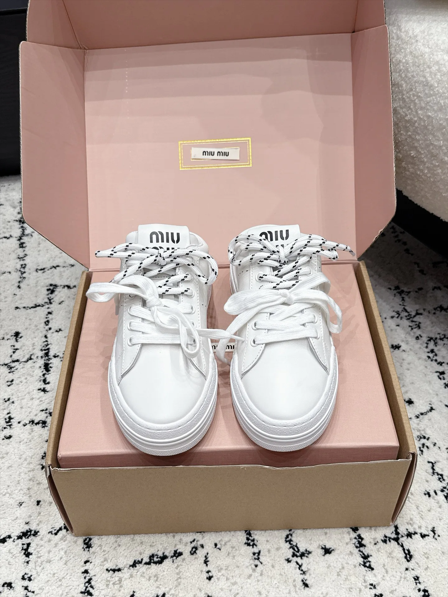 Кроссовки Женские Miu Miu 17978233