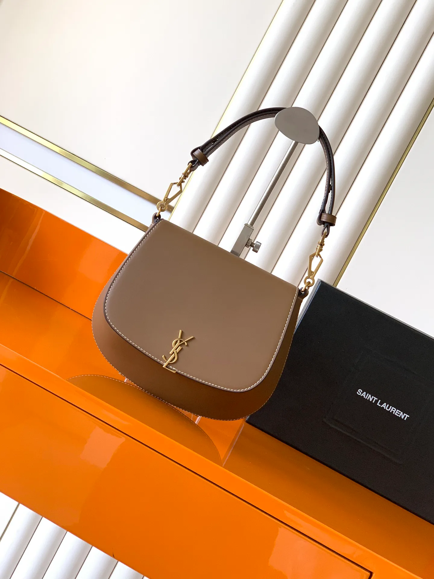 Сумки На Ремне Женские Saint Laurent 11309785