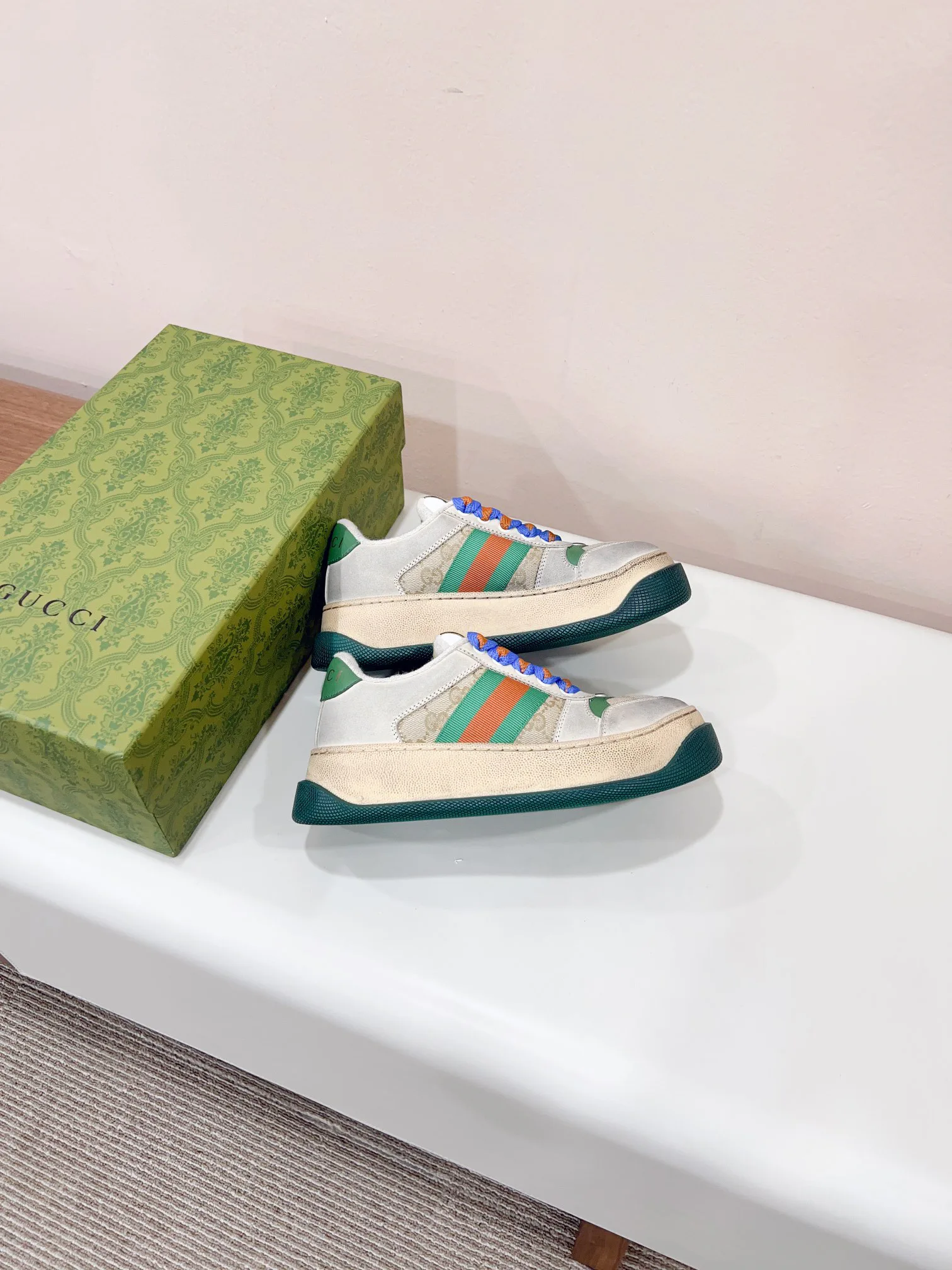 Кроссовки Женские Gucci 17620519