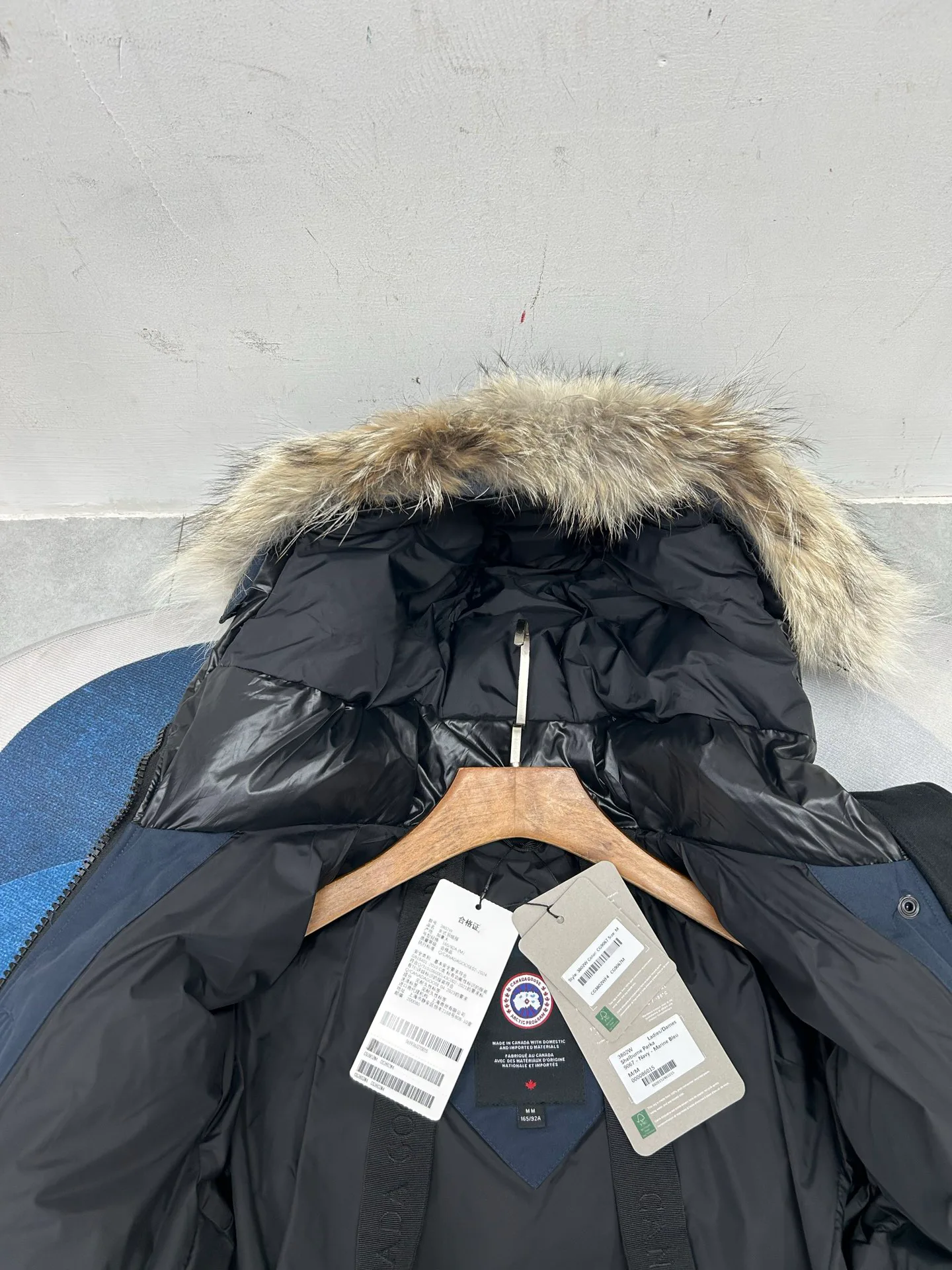 Куртки И Пуховики Женские Canada Goose 18007221