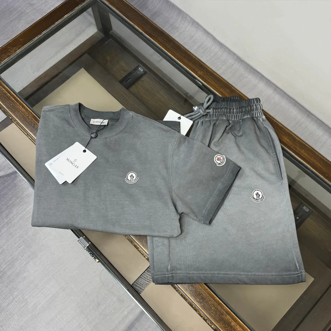 Костюмы Женские Moncler 11885570