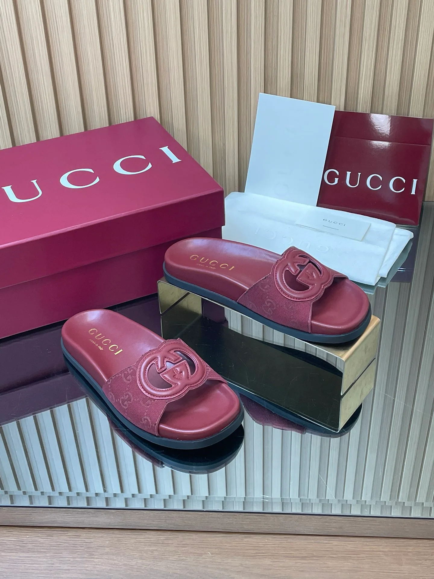 Сандалии Женские Gucci 4335616