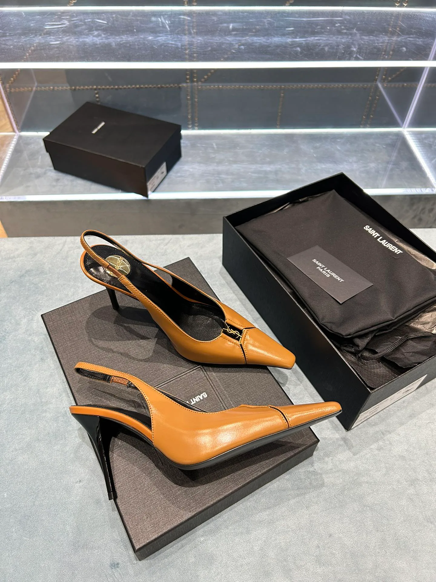 Туфли Женские Saint Laurent 21154