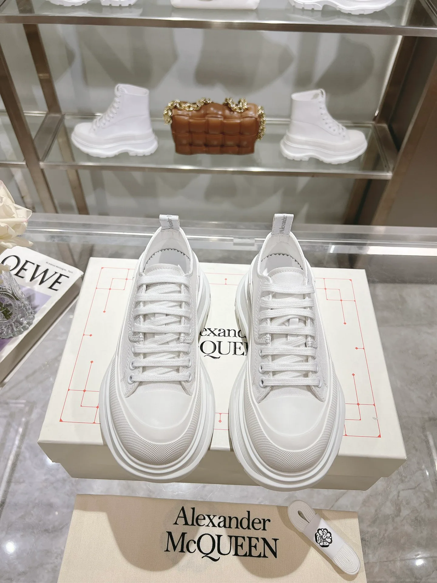 Кроссовки Женские Alexander Mcqueen 18769