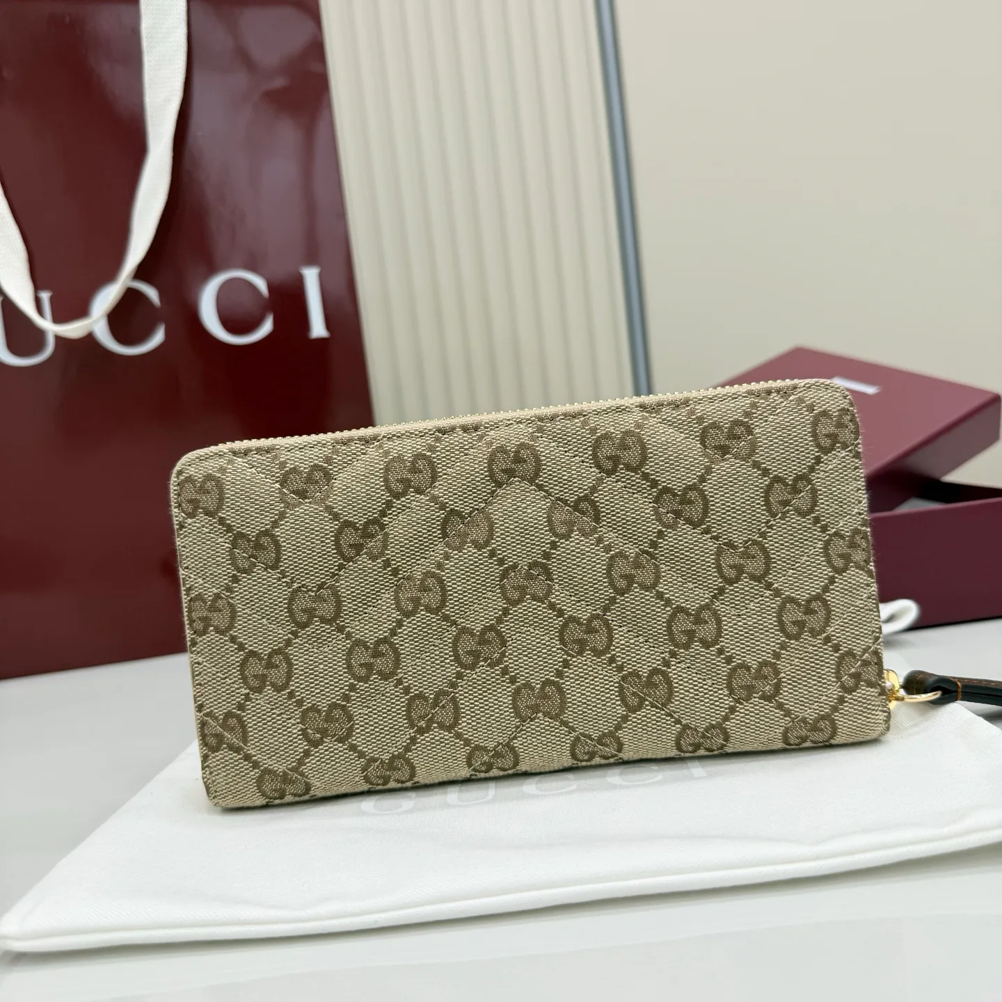 Классические Сумки Женские Gucci 12841782
