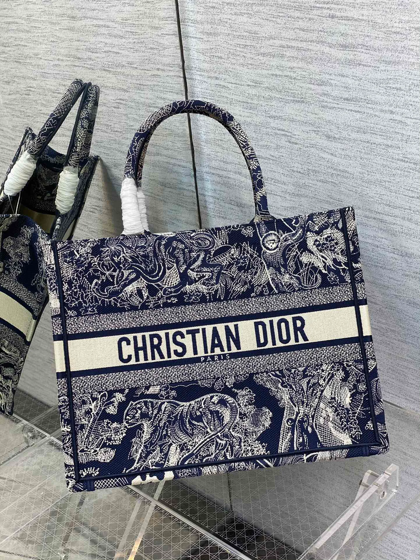 Классические Сумки Женские Christian Dior 11224025