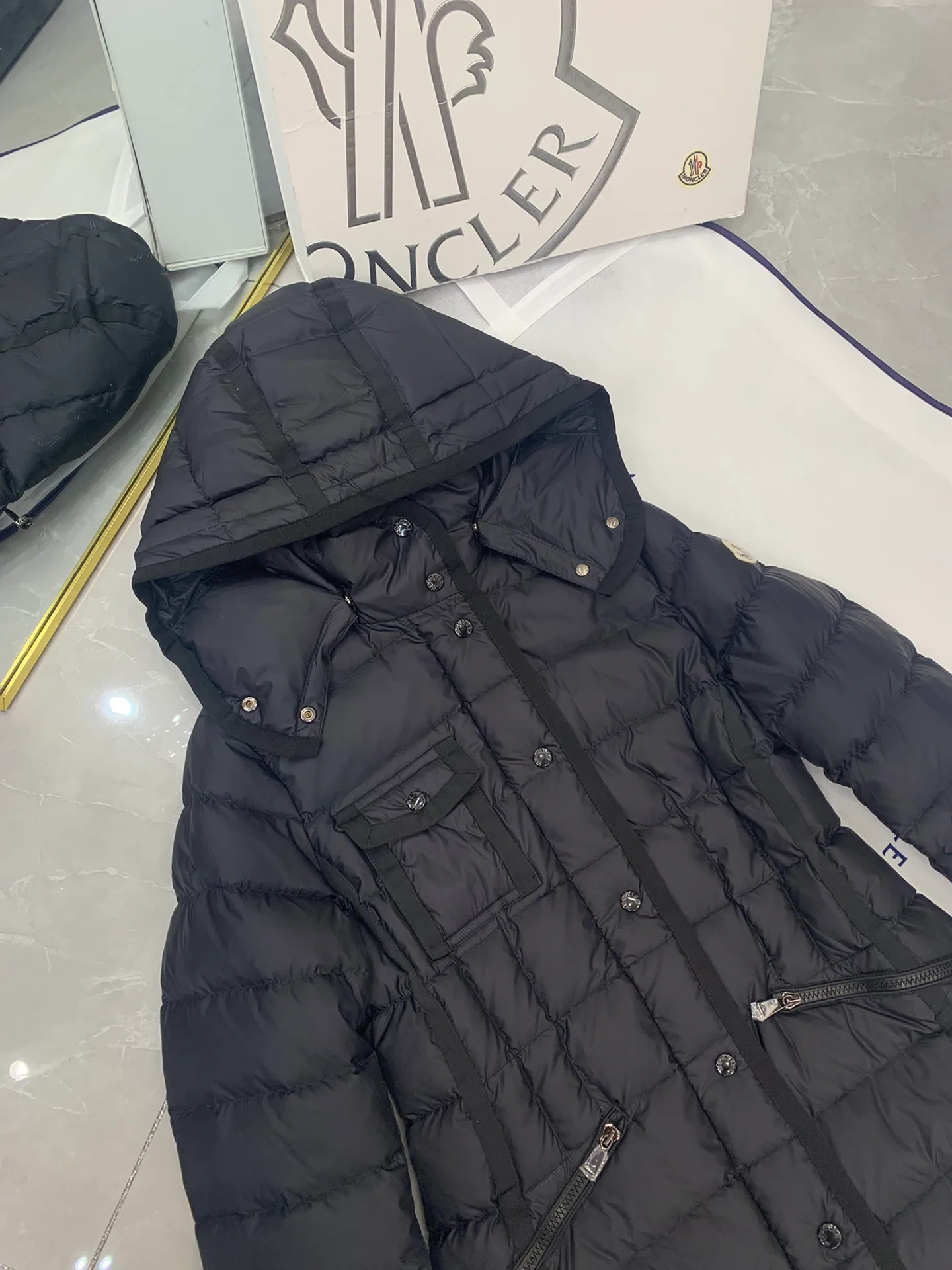 Куртки И Пуховики Женские Moncler 18712255