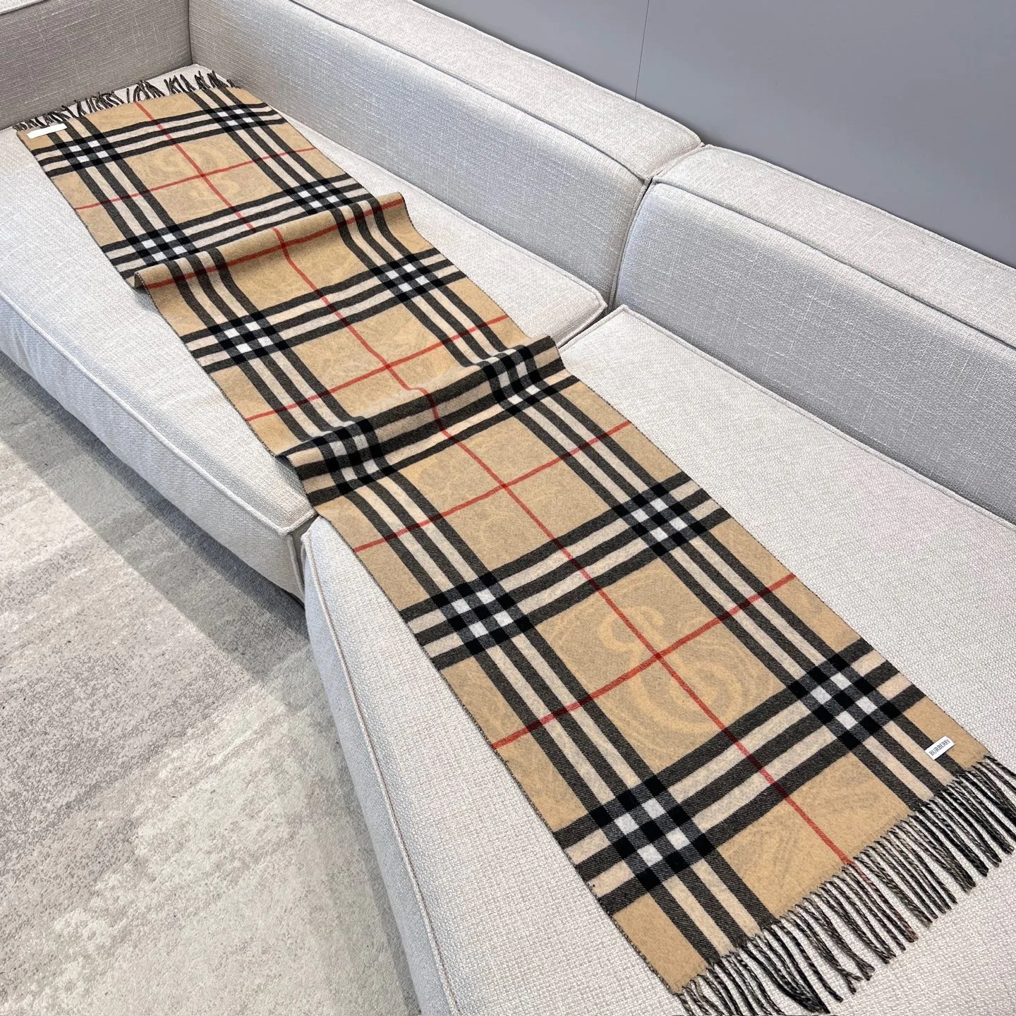 Шарфы Burberry 386407