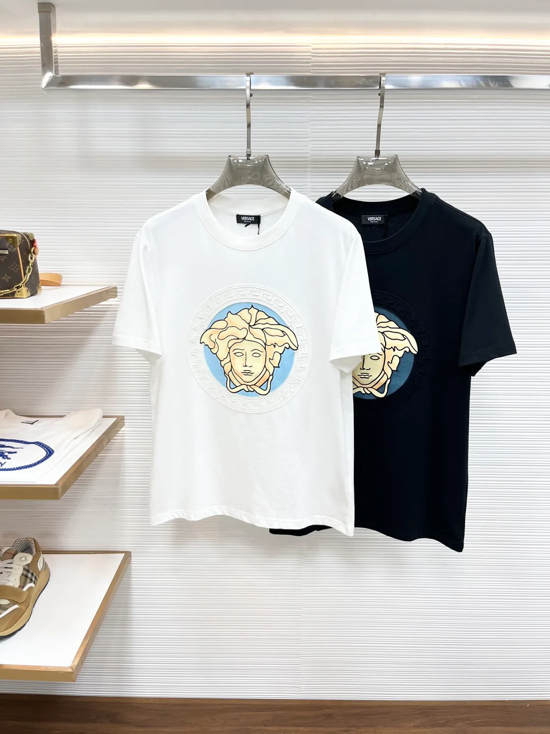 Футболки Женские Versace 9596397