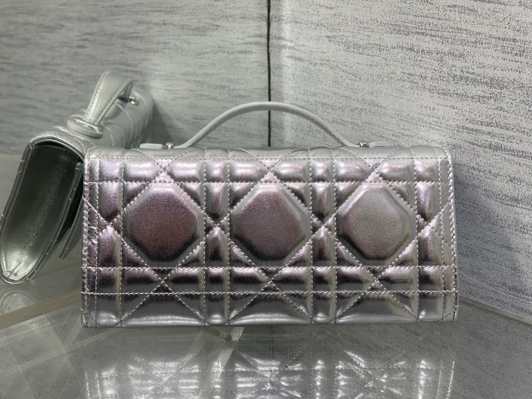 Клатчи Женские Christian Dior 11412686