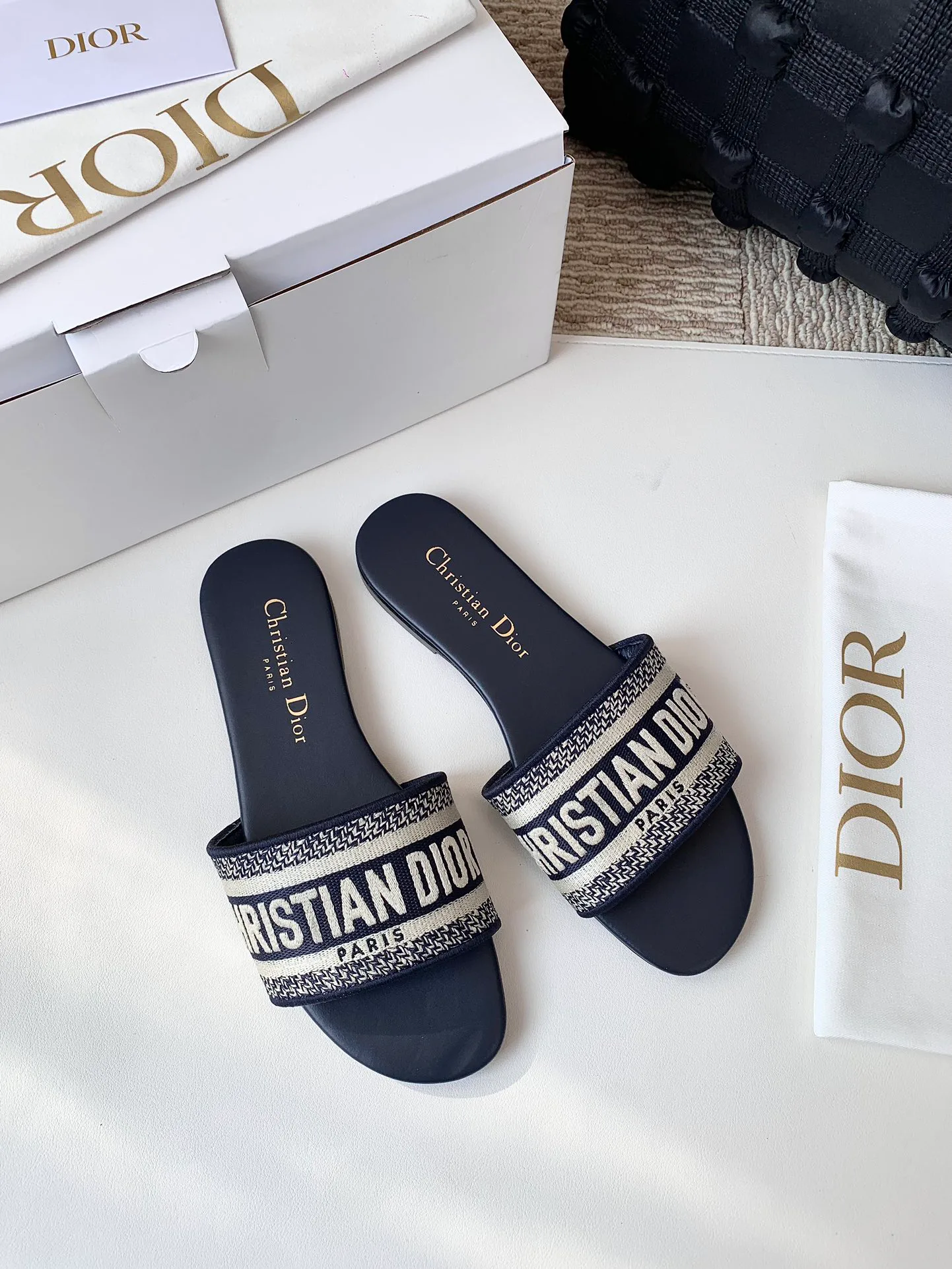 Шлепанцы Женские Christian Dior 12679393