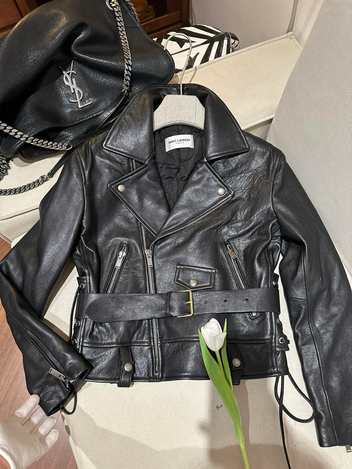 Кожаные Куртки И Дублёнки Женские Saint Laurent 11679755