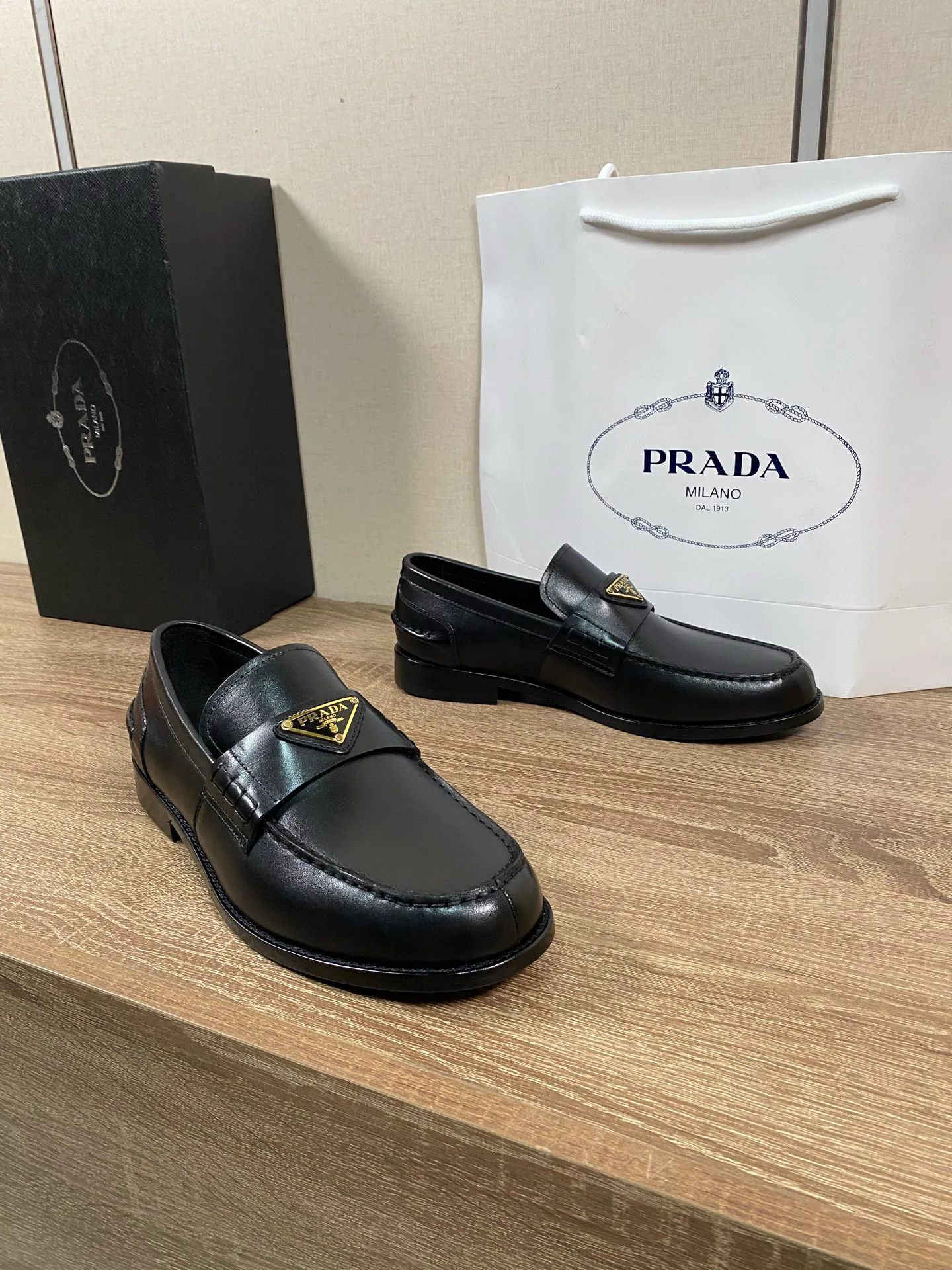 Лоферы И Туфли Мужские Prada 19656192