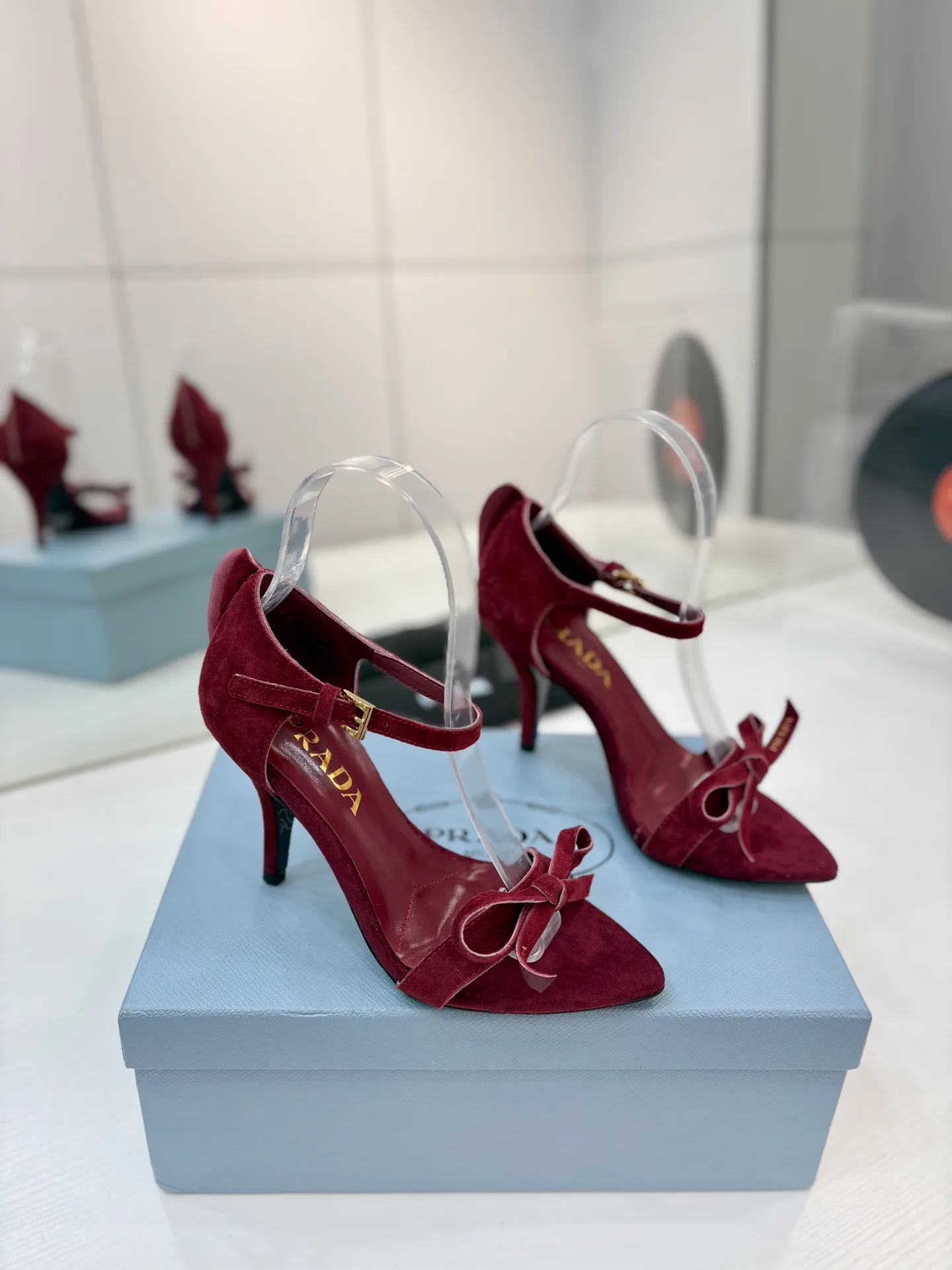 Туфли Женские Prada 11410358