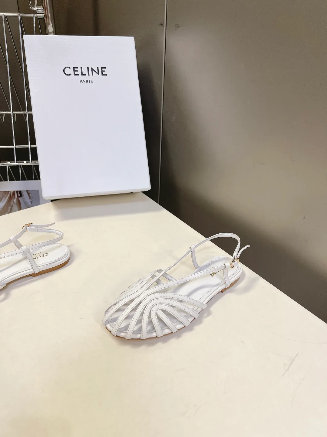 Босоножки Женские Celine 17077114
