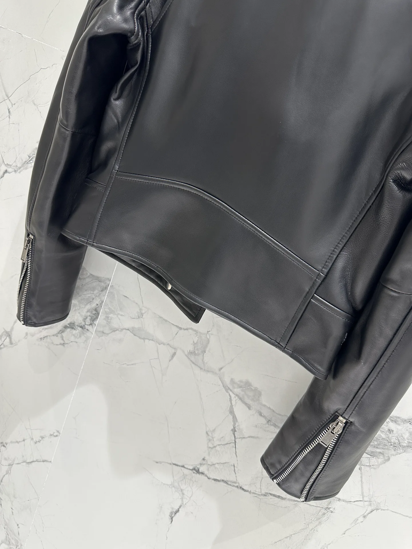 Кожаные Куртки И Дублёнки Женские Saint Laurent 11484154