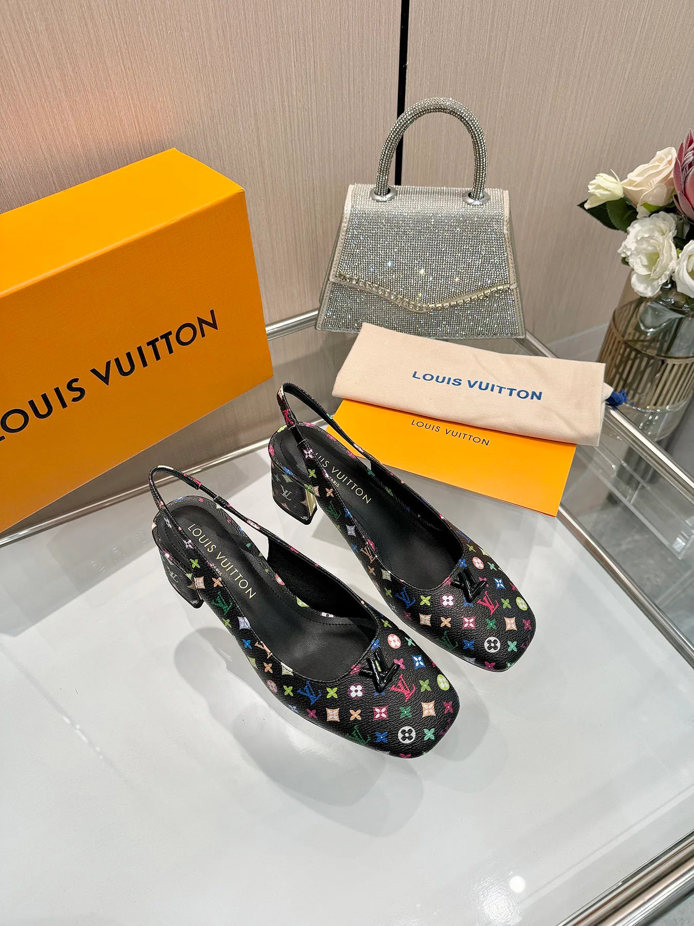 Туфли Женские Louis Vuitton 894863
