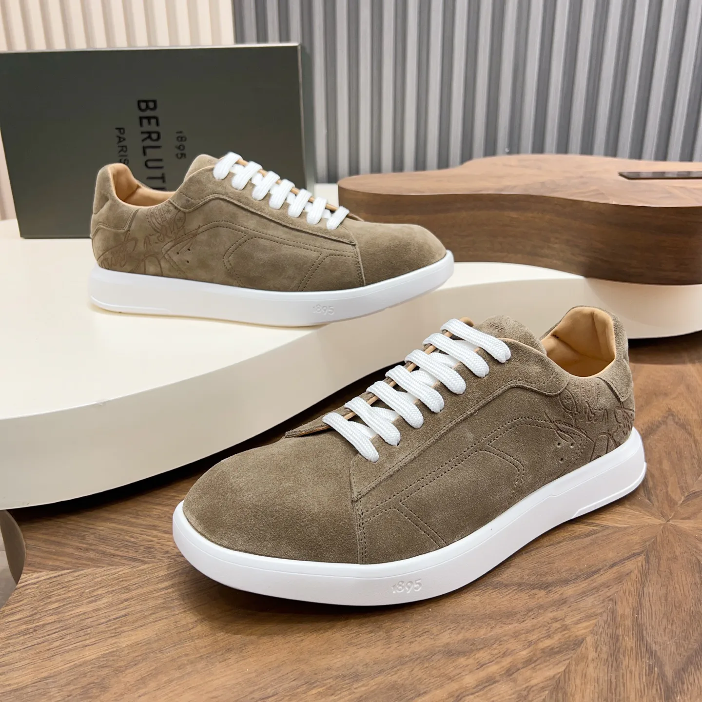 Кроссовки Мужские Berluti 19364979