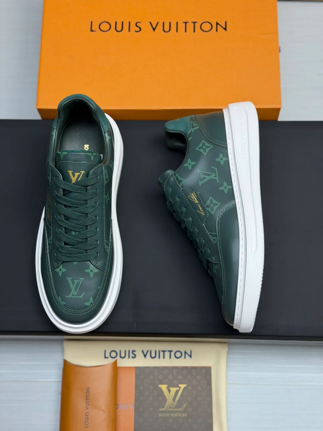 Кроссовки Мужские Louis Vuitton 20155511