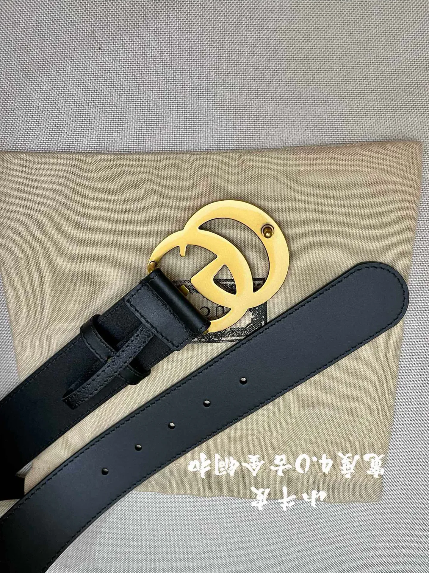 Ремни Gucci 3803288