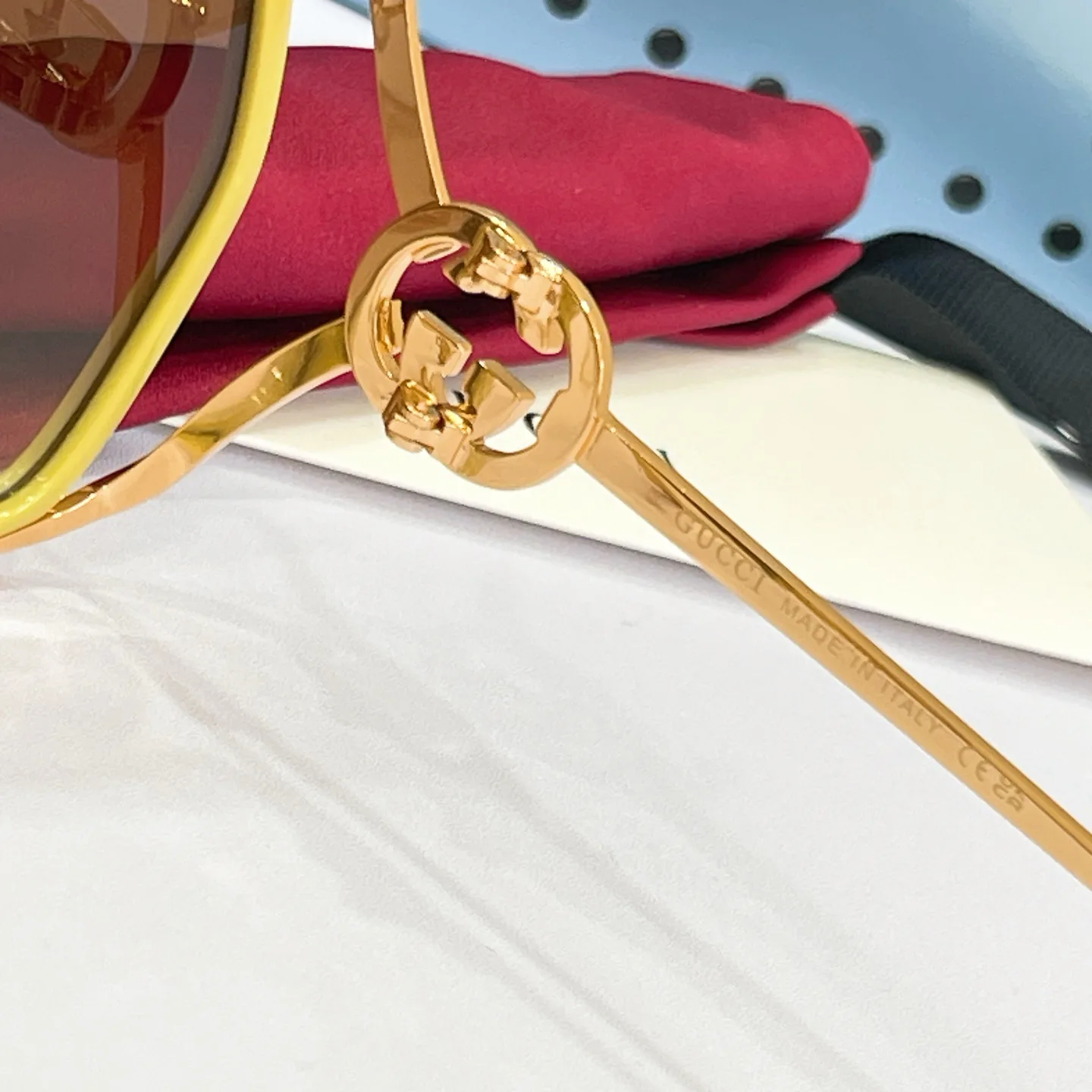 Очки Gucci 17381277