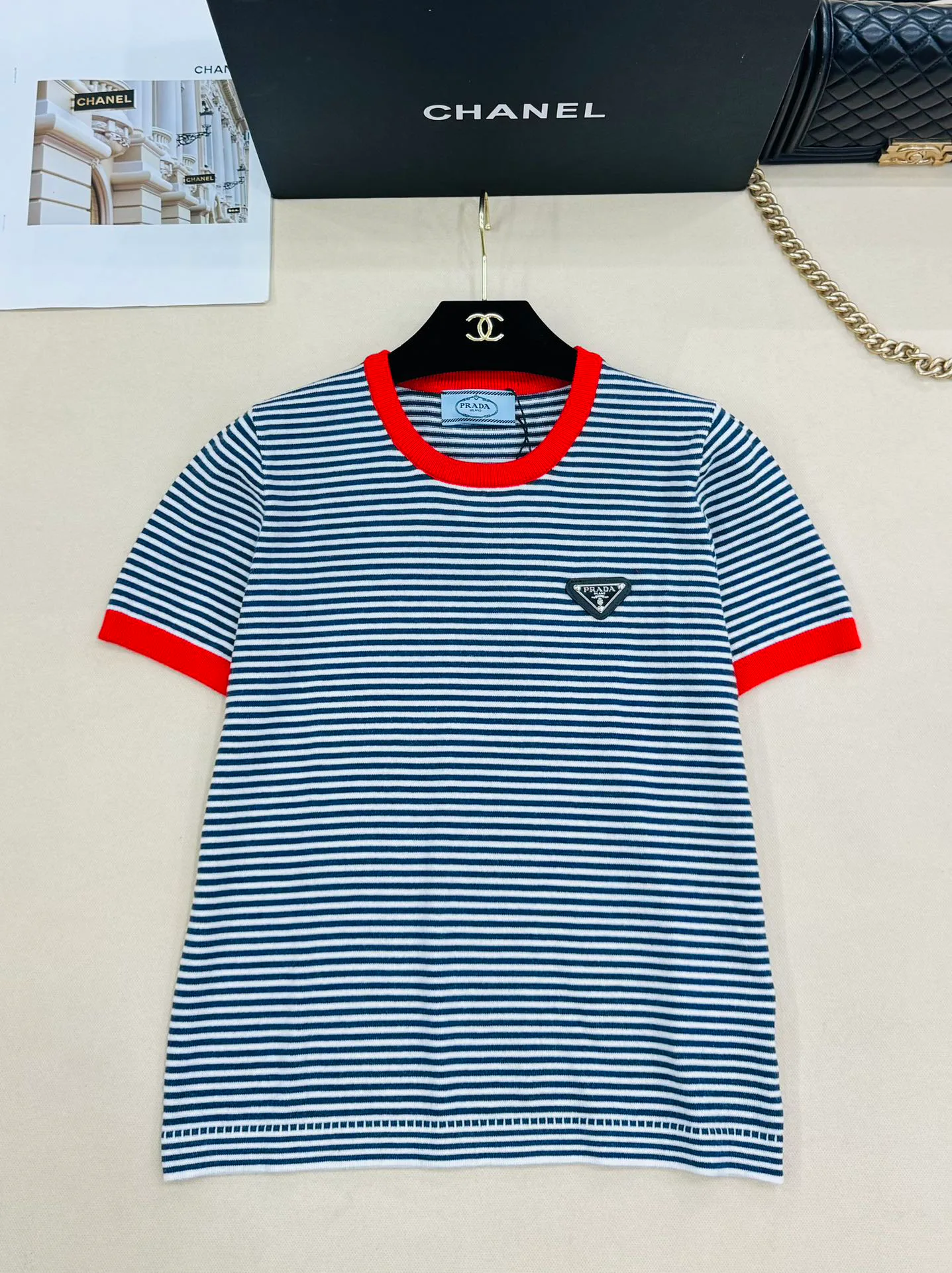 Футболки Женские Prada 11903757