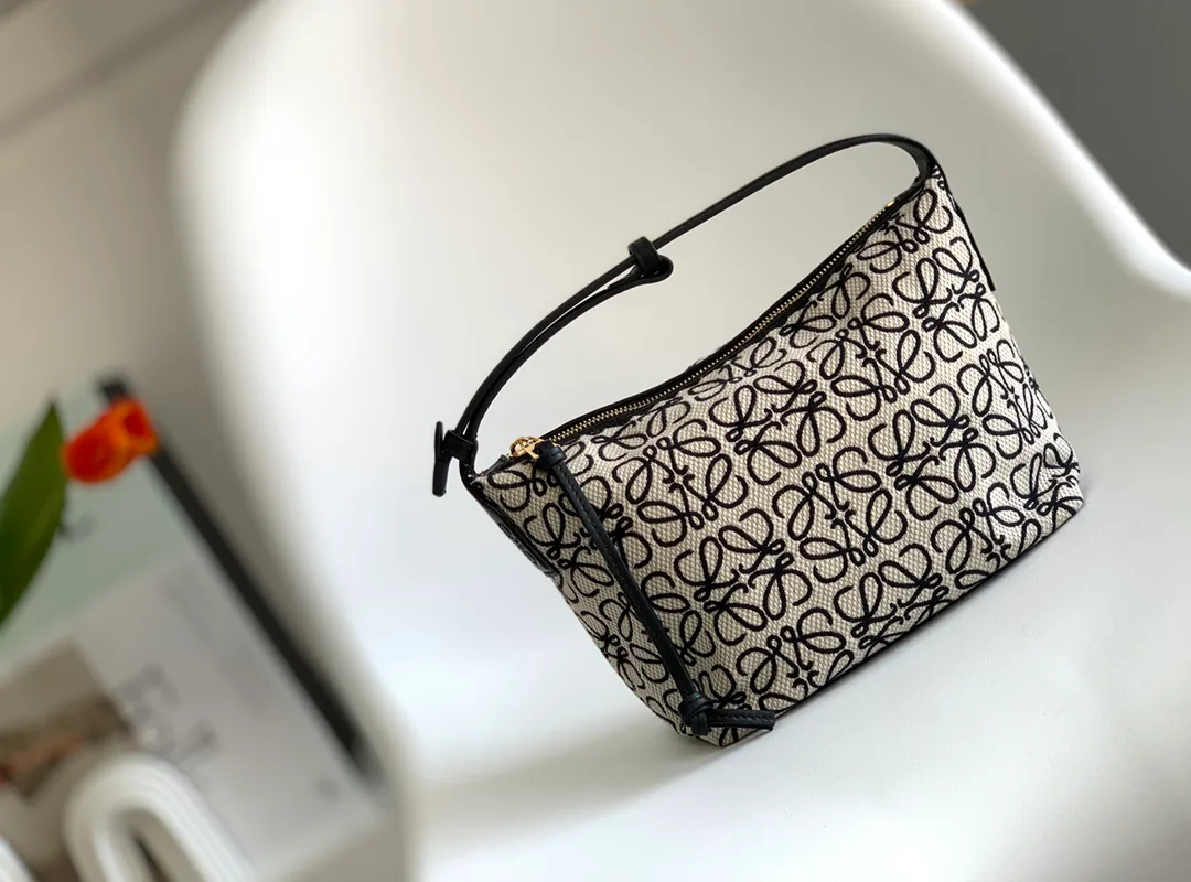 Классические Сумки Женские Loewe 87218