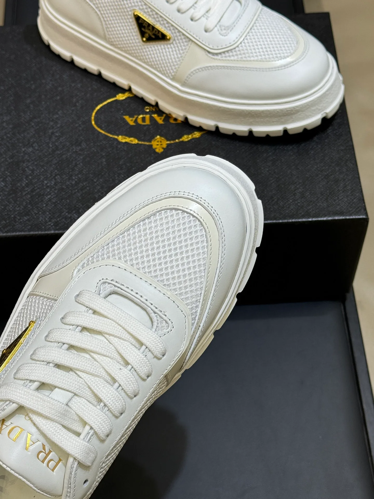 Кроссовки Мужские Prada 17915325