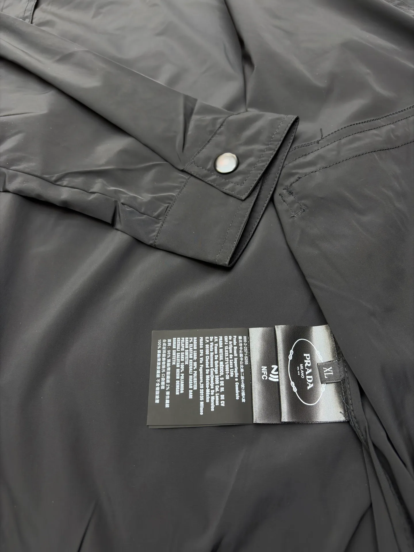 Куртки И Пуховики Мужские Prada 11641517