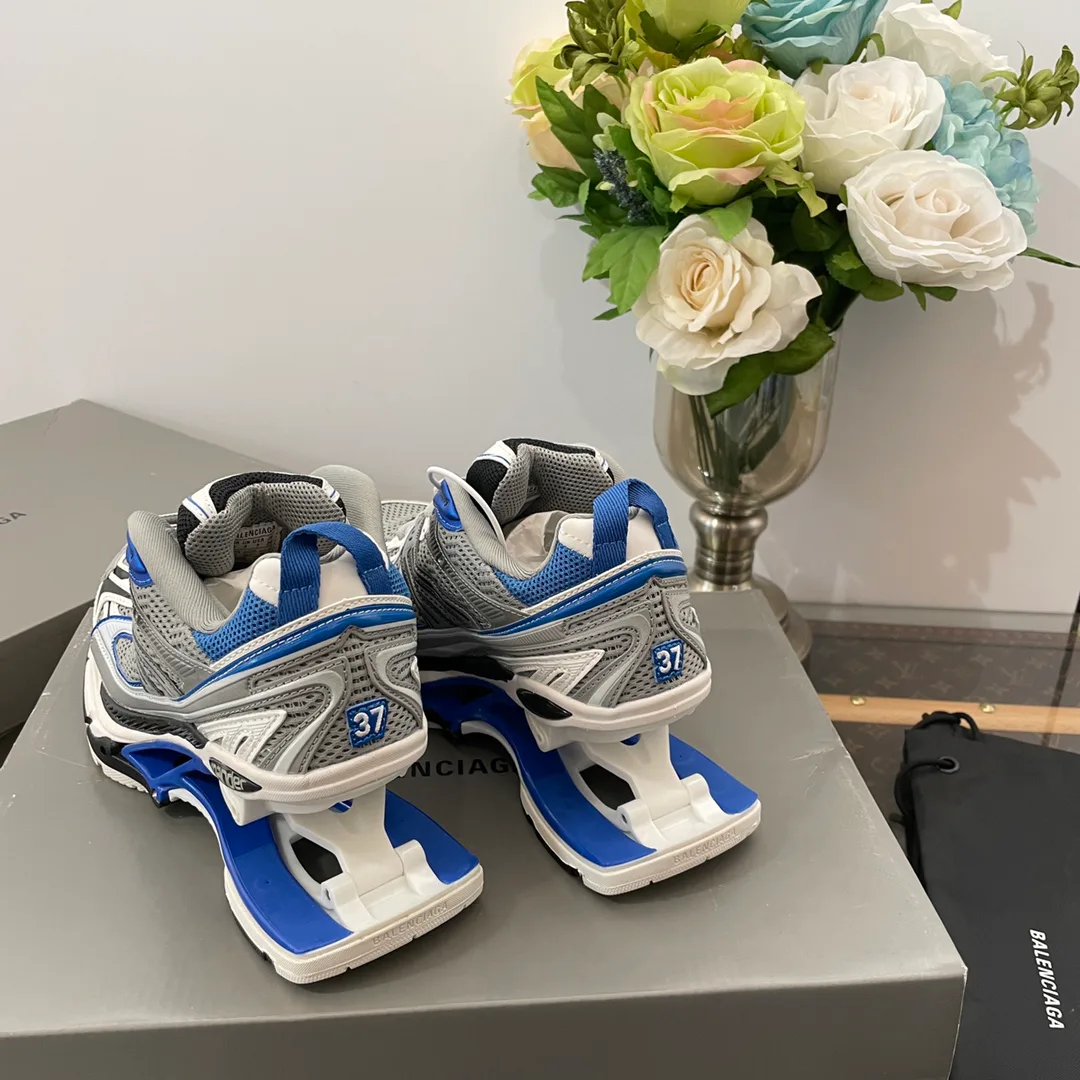 Кроссовки Женские Balenciaga 12656242