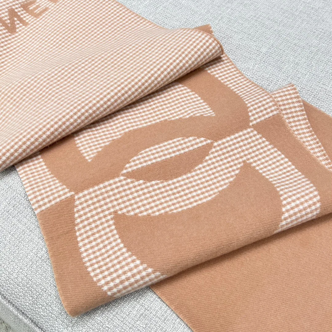 Шарфы Chanel 386427